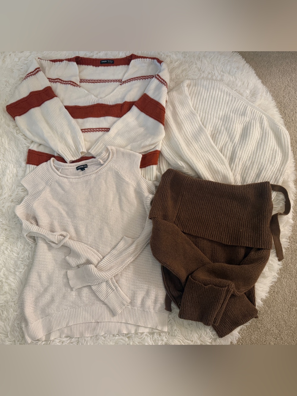 Sweater lot